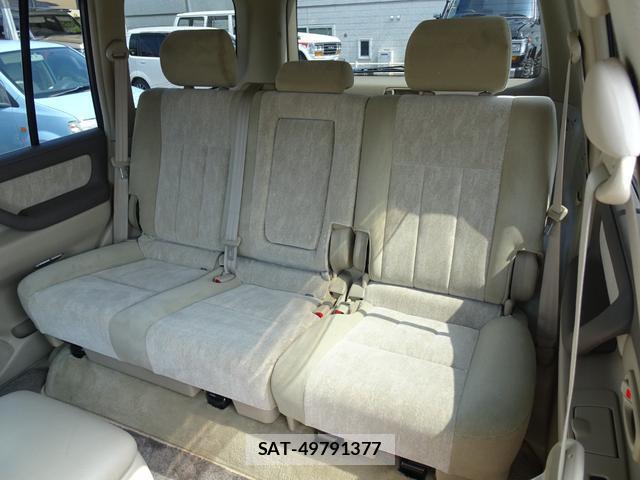 Toyota LAND CRUISER 2006-10 8225595-17