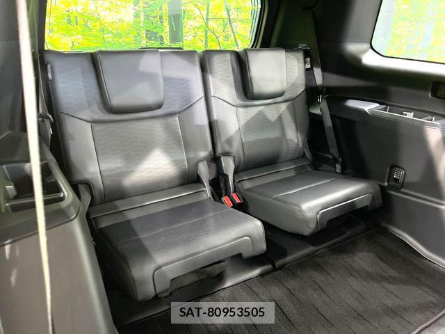 Toyota Land Cruiser 250 2025-02 8216108-9