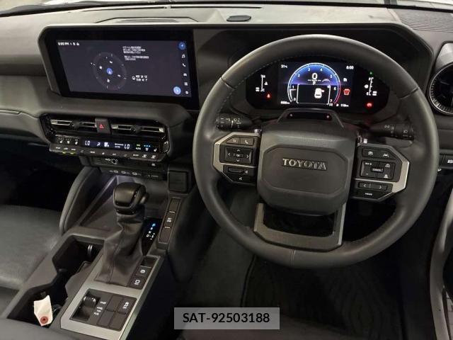 Toyota Land Cruiser 250 2024-10 8218608-2