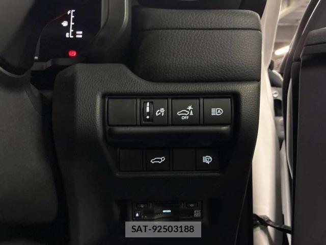 Toyota Land Cruiser 250 2024-10 8218608-9