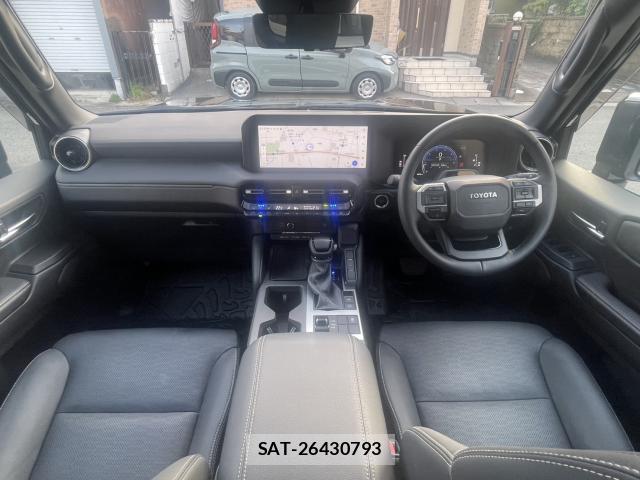 Toyota Land Cruiser 250 2024-10 8218772-13