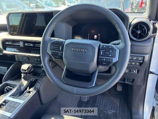 Toyota Land Cruiser 250 2024-11 8218820-2