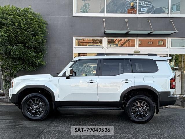 Toyota Land Cruiser 250 2025-04 8220191-12