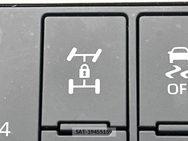 Toyota Land Cruiser 250 2024-09 8220359-5