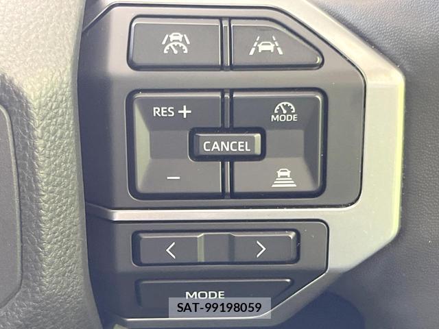 Toyota Land Cruiser 250 2025-01 8220966-7