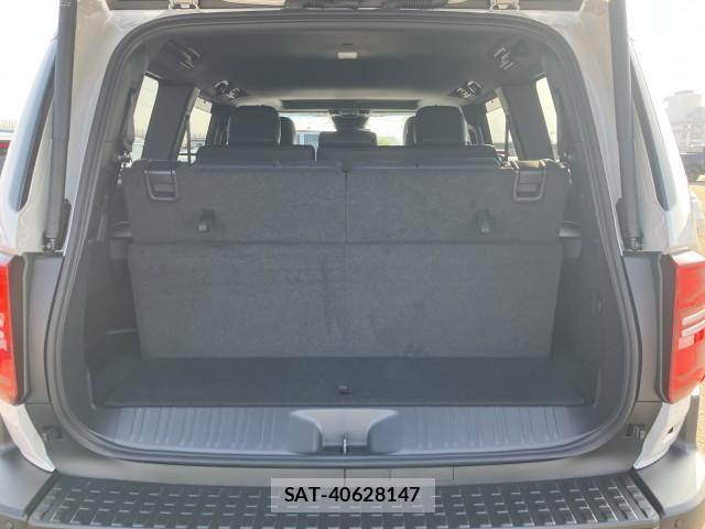 Toyota Land Cruiser 250 2026-06 8221461-4