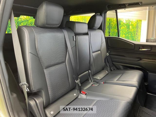 Toyota Land Cruiser 250 2025-04 8221643-8