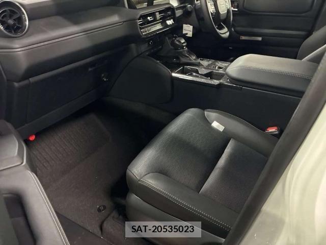 Toyota Land Cruiser 250 2025-02 8222945-11