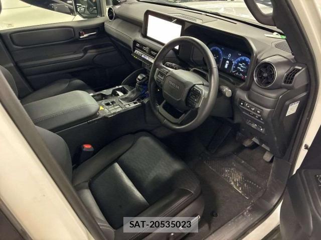 Toyota Land Cruiser 250 2025-02 8222945-2