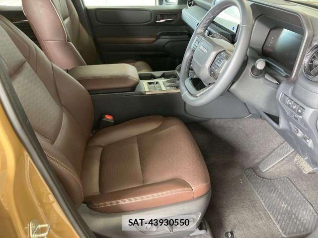 Toyota Land Cruiser 250 2024-06 8222947-10