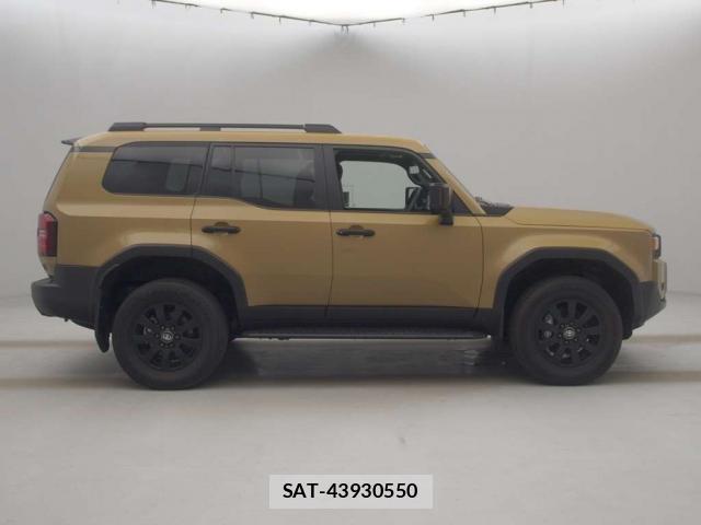 Toyota Land Cruiser 250 2024-06 8222947-7