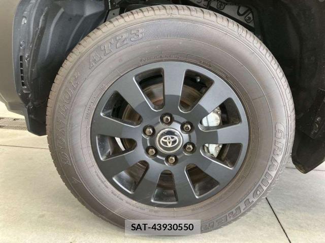 Toyota Land Cruiser 250 2024-06 8222947-9