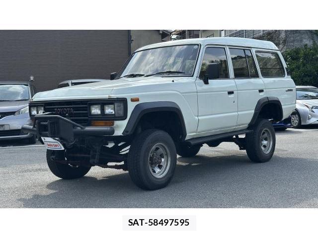 Toyota LAND CRUISER 1988-09 8217247-1
