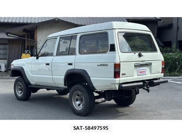 Toyota LAND CRUISER 1988-09 8217247-7