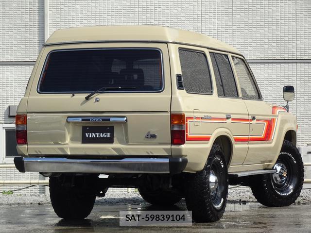 Toyota LAND CRUISER 1987-03 8225596-11