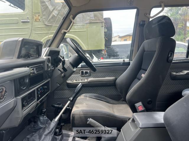 Toyota Land Cruiser 70 2021-12 8222713-5