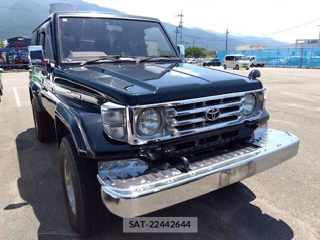 Toyota Land Cruiser 70 1998-09 8223071-3