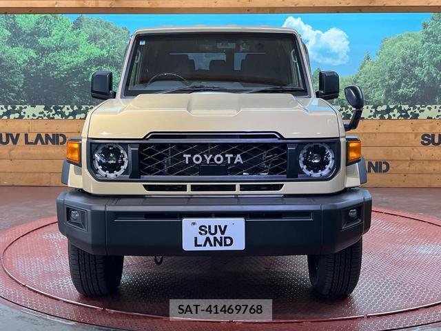 Toyota Land Cruiser 70 2024-07 8223395-13
