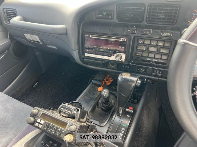 Toyota Land Cruiser 80 1990-03 8218445-19