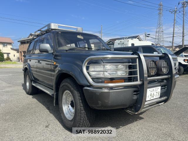 Toyota Land Cruiser 80 1990-03 8218445-3