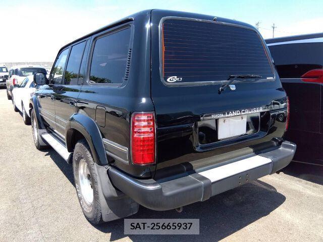 Toyota Land Cruiser 80 1994-08 8223072-1