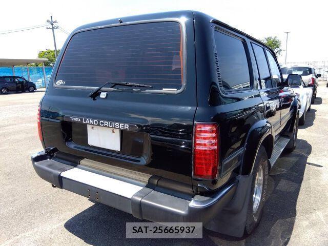 Toyota Land Cruiser 80 1994-08 8223072-4