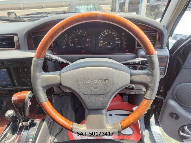 Toyota Land Cruiser 80 1995-07 8224174-15