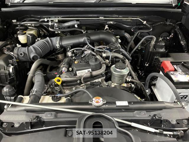Toyota Land Cruiser FJ 2026-06 8218424-17