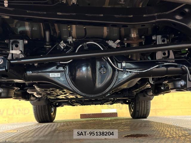 Toyota Land Cruiser FJ 2026-06 8218424-18