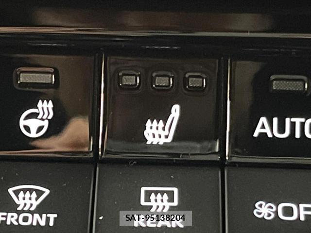 Toyota Land Cruiser FJ 2026-06 8218424-6