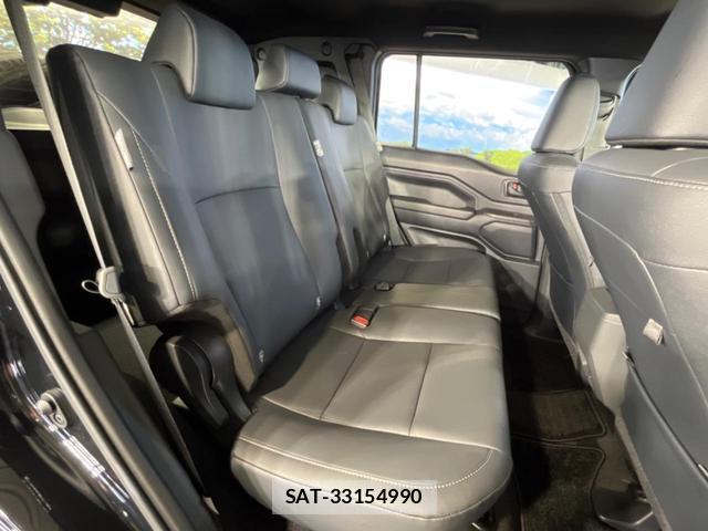 Toyota Land Cruiser FJ 2026-06 8219178-9