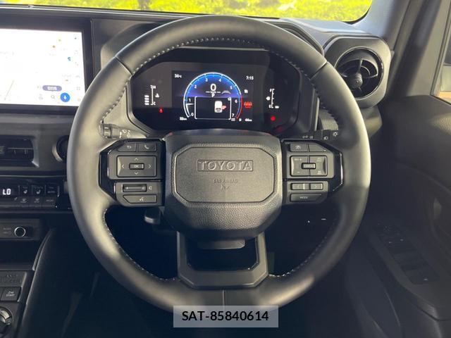Toyota Land Cruiser FJ 2026-07 8219183-11