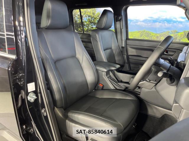 Toyota Land Cruiser FJ 2026-07 8219183-8