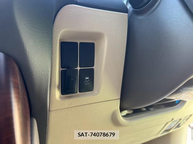 Toyota LAND CRUISER PRADO 2015-11 8216238-15