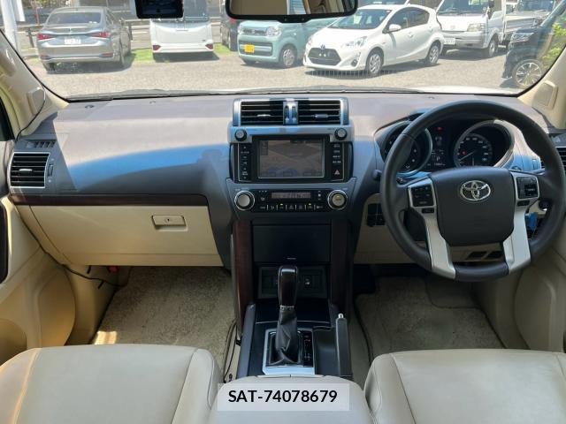 Toyota LAND CRUISER PRADO 2015-11 8216238-2