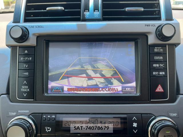 Toyota LAND CRUISER PRADO 2015-11 8216238-7