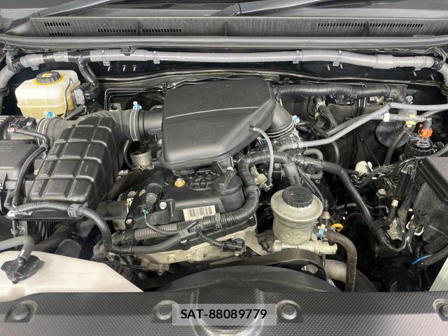Toyota LAND CRUISER PRADO 2022-03 8218715-17