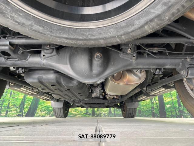 Toyota LAND CRUISER PRADO 2022-03 8218715-18