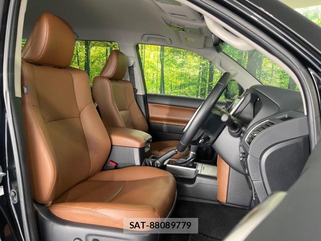 Toyota LAND CRUISER PRADO 2022-03 8218715-7