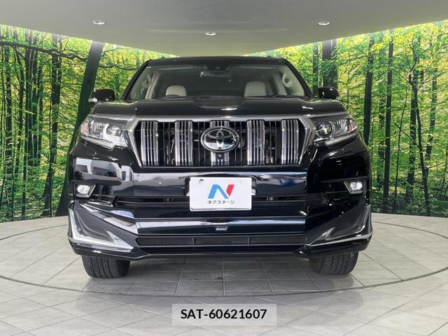 Toyota LAND CRUISER PRADO 2022-04 8218727-13