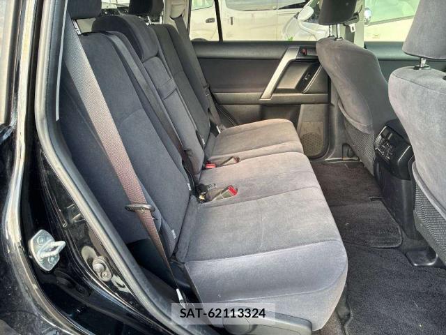 Toyota LAND CRUISER PRADO 2015-03 8218819-8