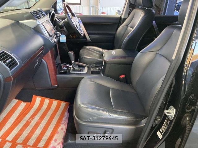 Toyota LAND CRUISER PRADO 2015-02 8218990-5
