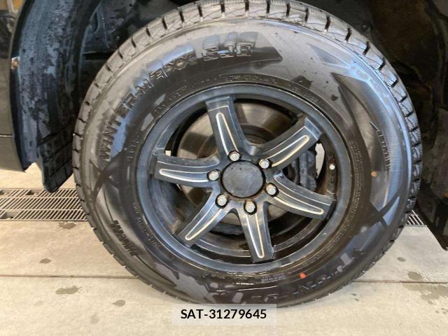 Toyota LAND CRUISER PRADO 2015-02 8218990-9