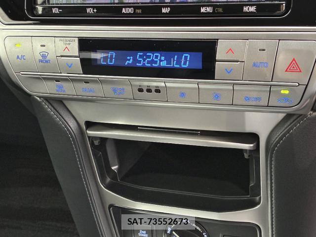 Toyota LAND CRUISER PRADO 2022-10 8220461-11