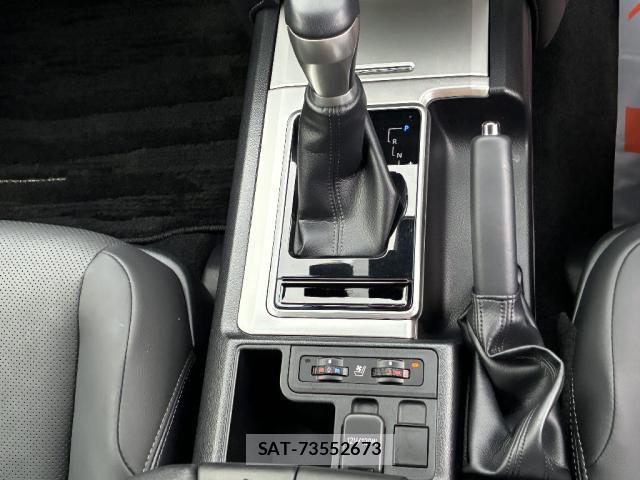 Toyota LAND CRUISER PRADO 2022-10 8220461-12