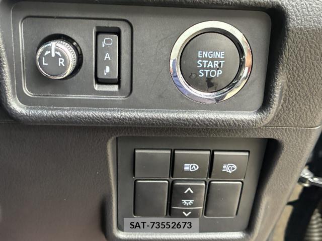 Toyota LAND CRUISER PRADO 2022-10 8220461-13