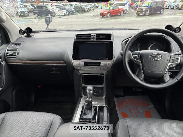 Toyota LAND CRUISER PRADO 2022-10 8220461-2