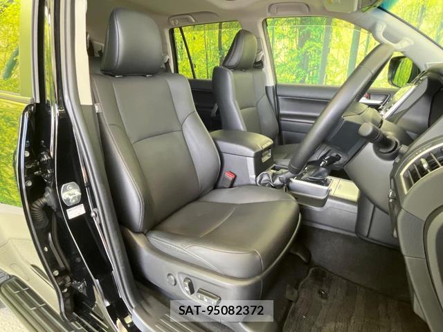 Toyota LAND CRUISER PRADO 2023-10 8221378-8
