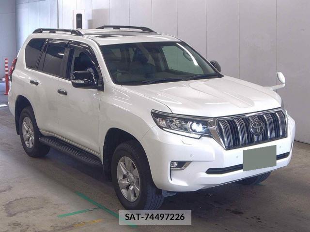 Toyota LAND CRUISER PRADO 2021-03 8221444-0