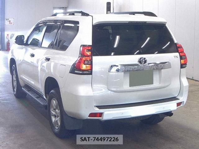 Toyota LAND CRUISER PRADO 2021-03 8221444-1
